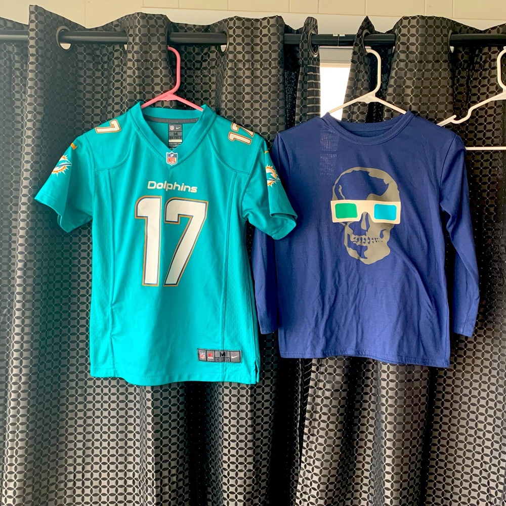 18$ Dolphins Jersey and Long Sleeve T